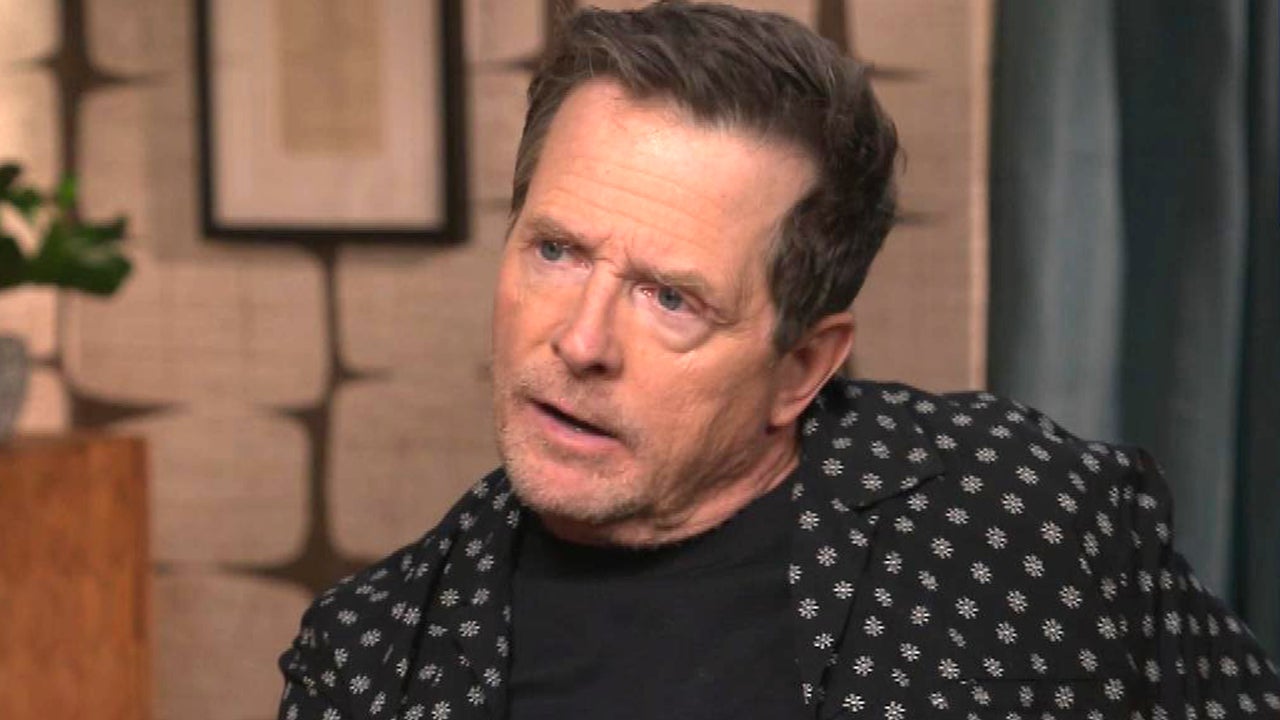 Michael J Fox First Noticed Parkinsons Symptoms After A Night Out Drinking With Woody 